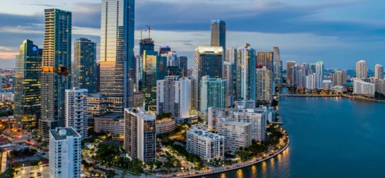 Miami, Florida skyline, Whitwell & Co. virtual advisory services